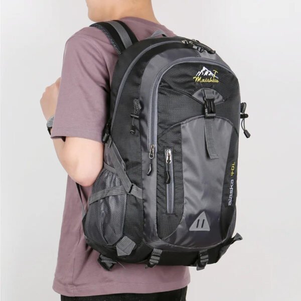 Men's Travel Hiking Backpack